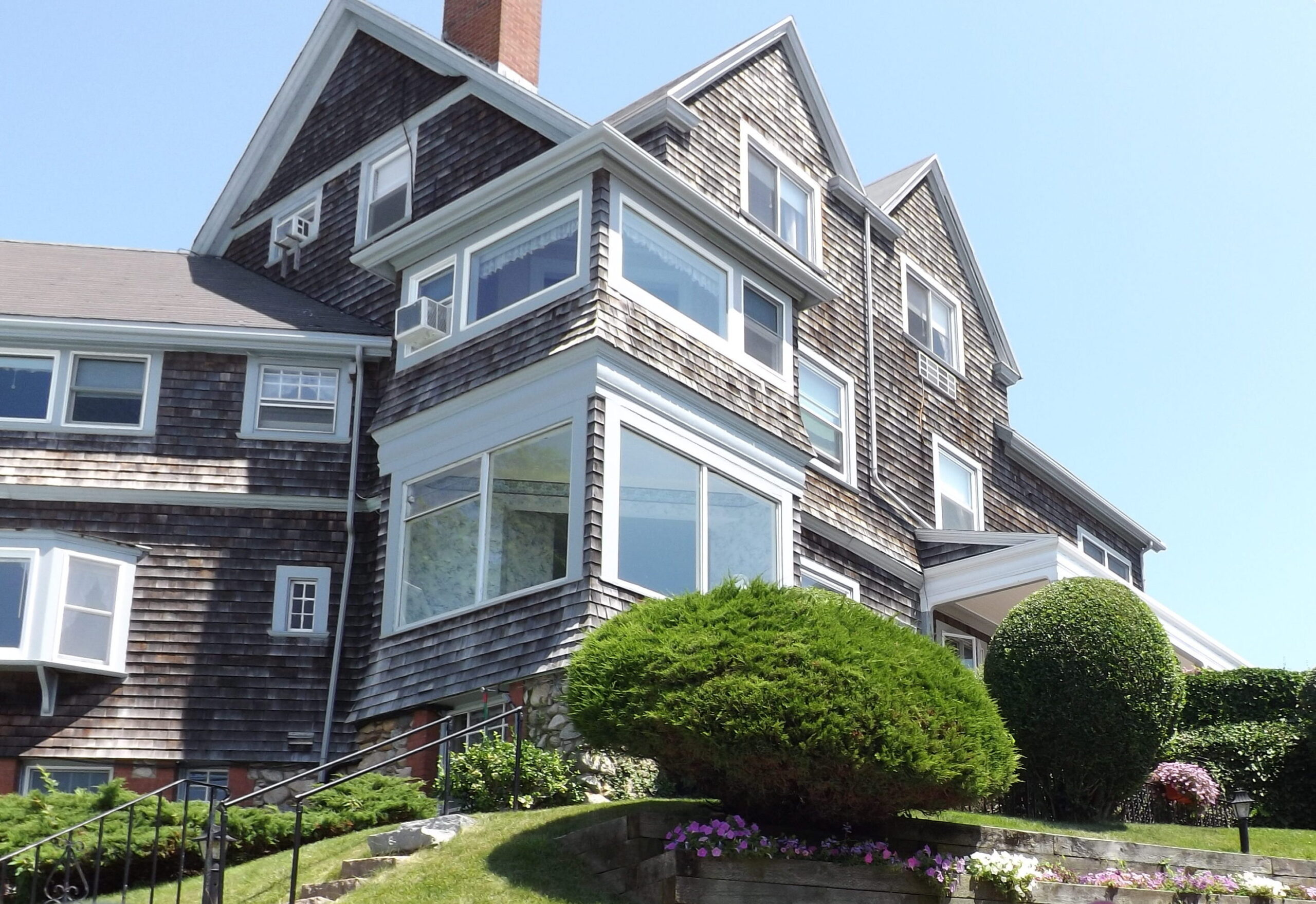 Harbor House in Woods Hole, MA