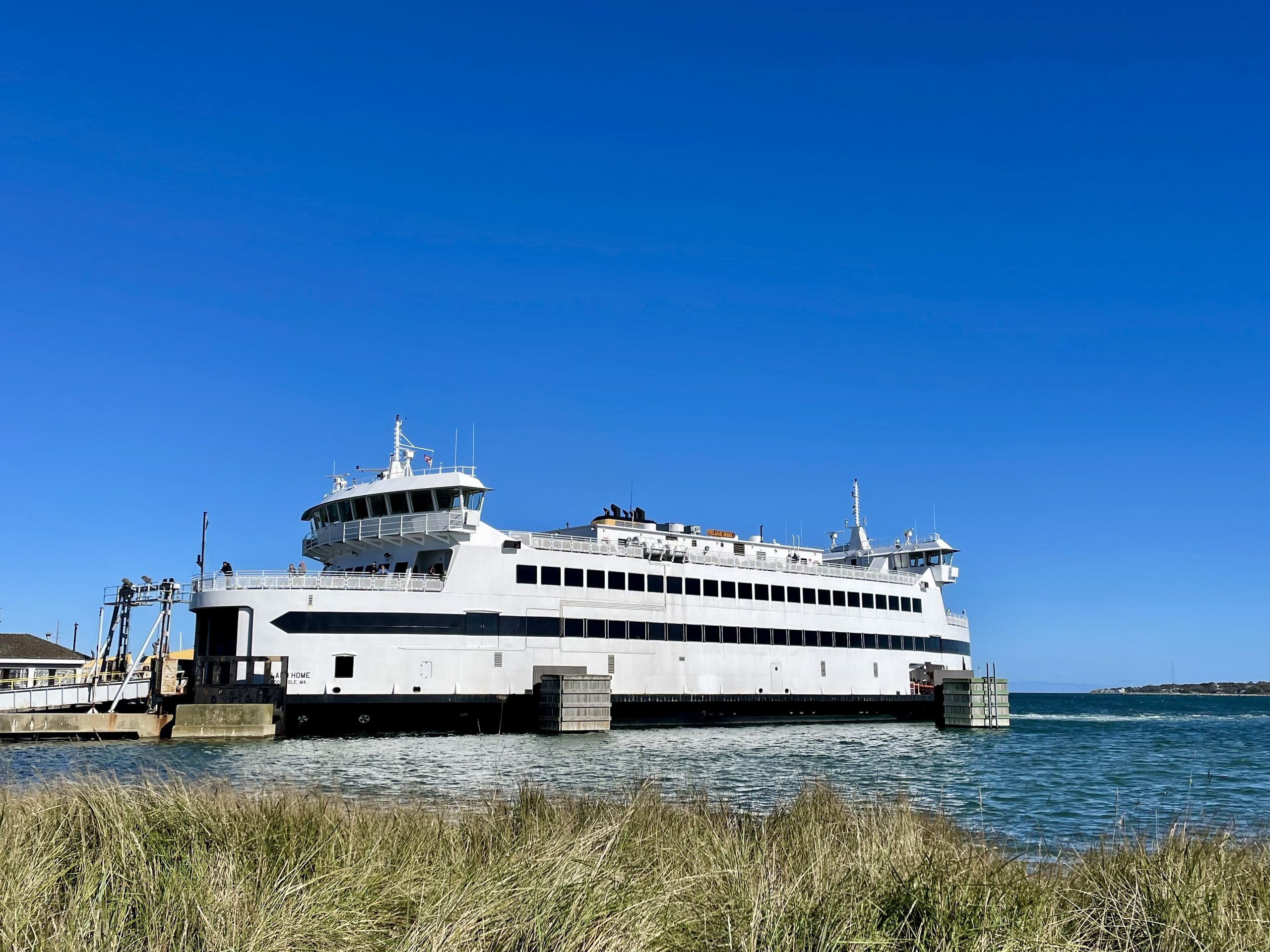 Nantucket vs. Martha’s Vineyard from Woods Hole: Which Day Trip Should You Take?
